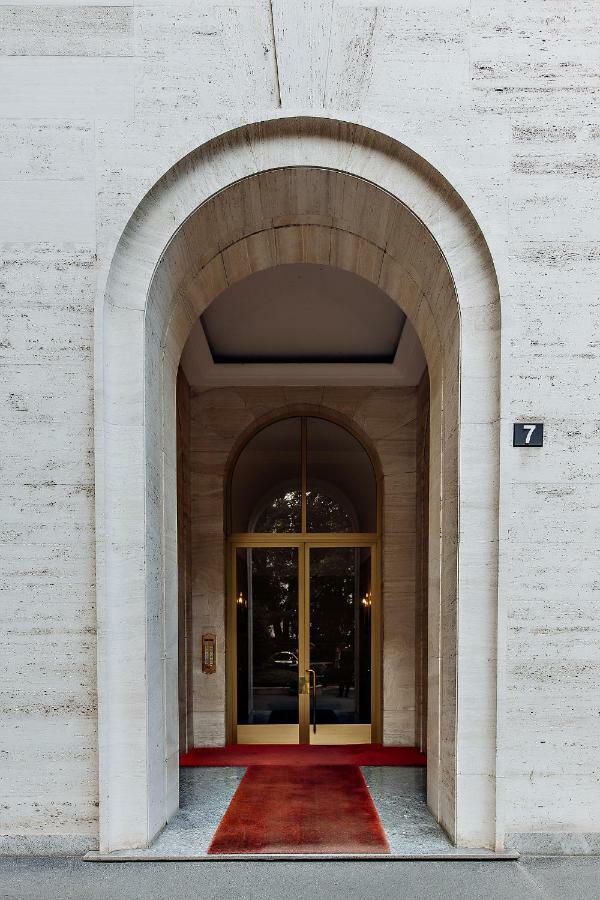 Milano Manzoni Clc Apartments Exterior photo